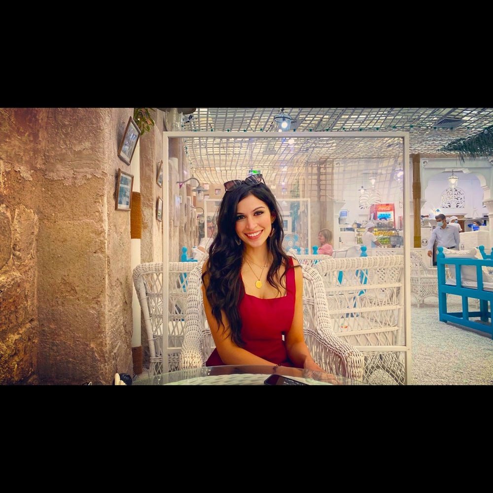 Meet your Posher, Alaisha